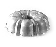 Nordic Ware 51202 6 Cup Bundt Pan - Commercial