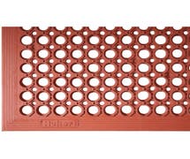 Hubert Red Rubber Grease-Resistant Anti-Fatigue Drainage Mat - 5'L x 3'W x 1/2"H