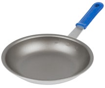 Vollrath S4007 Wear-Ever 7" Non-Stick Aluminum Fry Pan with Blue Cool Handle