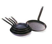 Paderno World Cuisine A4171645 Frying Pan, Black Steel, DIA 17 3/4" x H 3", Hndl 13 3/4"
